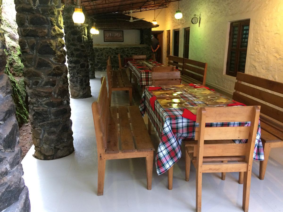 Cassells Jungle Resorts Thekkady Vandiperiyār Exteriör bild